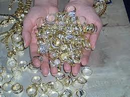 Разбиха с взлом златарски магазин