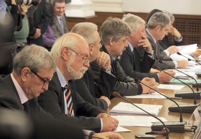 Тренчев: Енергетиката е в полуразпад