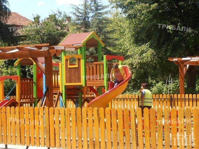 Почват ударни проверки на люлки и катерушки по детските площадки

