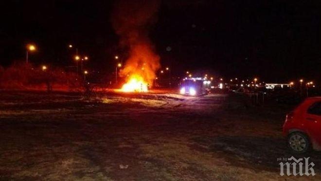 Автомобил се взриви в Белград, има ранени