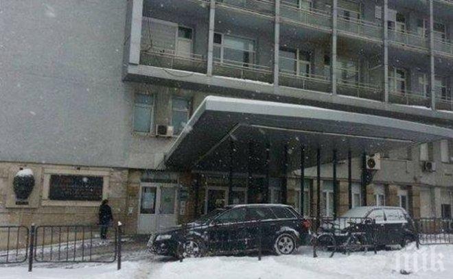 ДОБРА НОВИНА! 2-годишното дете, на което майка му му блъска главата в стената, вече е в съзнание