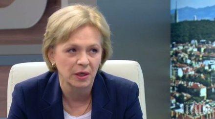 шефката агенцията бежанците 000 поискали статут миналата година дали сме документи 1500