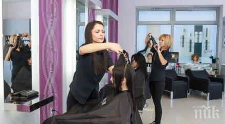 куриоз седмокласничка подала жалба кзк заради нетрайна прическа