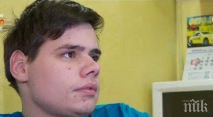 необикновена история младеж без крака научи шофира