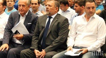 дясната ръка спас русев напуска левски