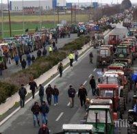 ЗАТИШИЕ! Гръцките фермери спряха протестите, но са готови да се завърнат