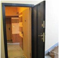 ВМЕСТО ДА ПЛАТИ! Наемател обра хазяина си, изнесе му мебелите