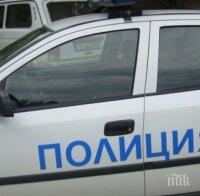 Полицаи иззеха незаконно оръжие и боеприпаси при спецакция в Асеновград