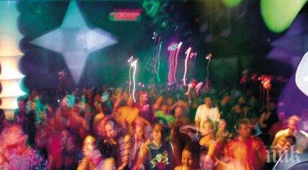 тотално мазало десетки берат душа предозирали наркотици музикален фест снимки