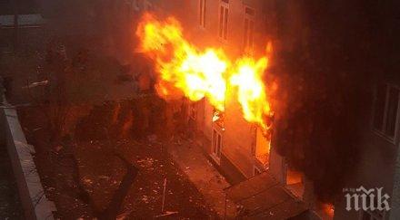 четирима души били убити въздушни удари сирийския режим