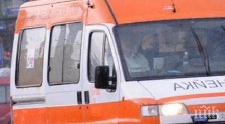 камион потроши старец заден ход