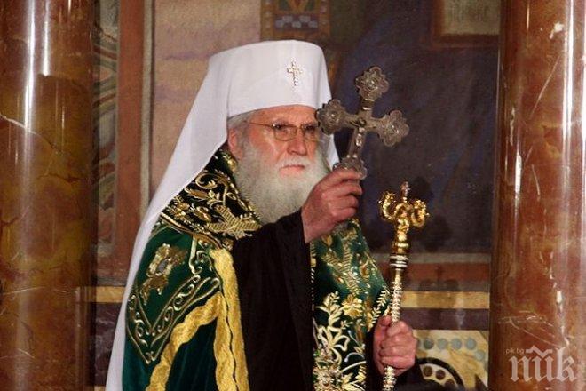 Патриарх Неофит отслужва литургията по повод 144-годишнината от гибелта на Левски