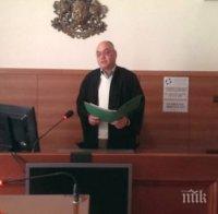 БГ- АБСУРД! Съденият за педофилия Владо Кузов стана стажант в съда 