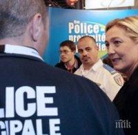 ЕКШЪН! Френската полиция нахлу в централата на Марин Льо Пен