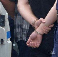 Закопчаха мъж, заканил се с убийство на възрастната си баба, повредил я от бой