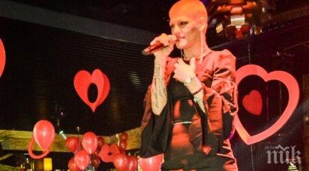 жана бергендорф неузнаваема наля корем дупе снимки