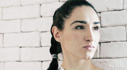 сантра посвети песен починалия приятел