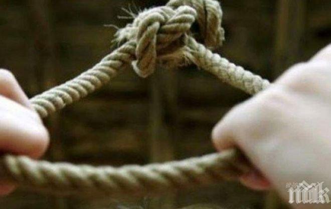 ПОТРЕСАВАЩО! Нови подробности за трагедията във Видинско! Докторът удушил жена си, после се обесил на двора