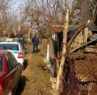 ИЗВЪНРЕДНО! Откриха труп на полугола жена край Враца (СНИМКИ)