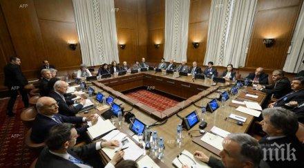 сирийската опозиция правителството опитва блокира преговорите женева