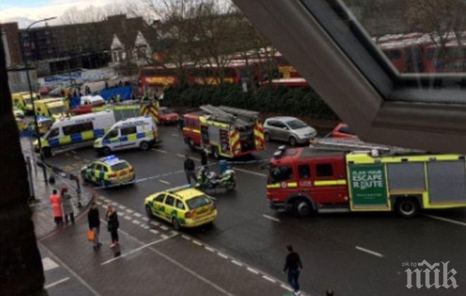 УЖАСЪТ ПРОДЪЛЖАВА! Кола помете пешеходци и в Лондон, има ранени (СНИМКИ)