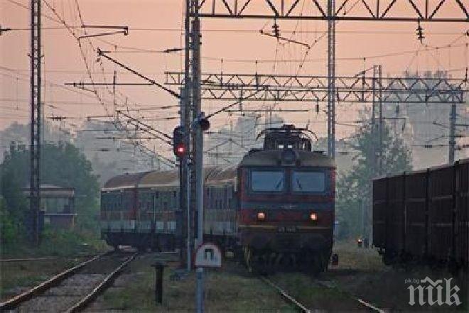 БДЖ отпуска 13 500 допълнителни места във влаковете за 3 март