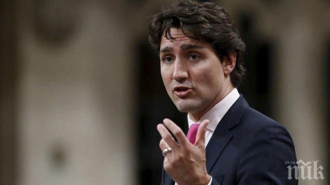 ГОРЕЩО! Голи кадри с канадския секси премиер взривиха мрежата (СНИМКИ)