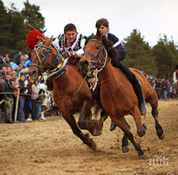 Стотици ще гледат традиционните конни състезания по случай Тодоровден