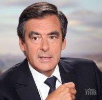 Френската десница призова Фийон незабавно да се оттегли от президентската надпредвара