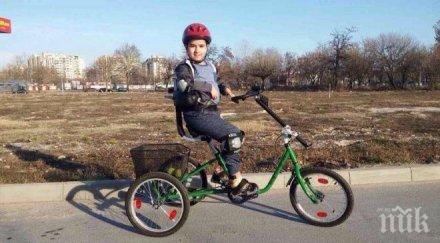 българи лондон зарадваха болно дете