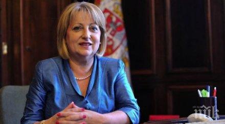 зрелищно сръбски министър помля челен сблъсък надпревара камион видео