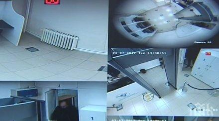 гледат спецтехника кандидат шофьорите време изпит прекарват скенер