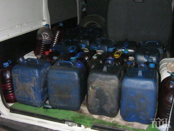 Апаши източиха 400 литра нафта от комбайни