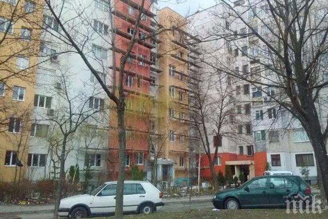 ТРАГЕДИЯ! Работник падна от петия етаж при саниране на блок в Благоевград, почина в болницата