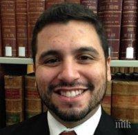 ПОТРЕС! Панталоните на адвокат се подпалиха, докато гледа дело за палеж 