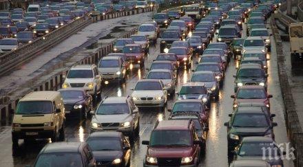 кортежът ердоган парализира движението москва