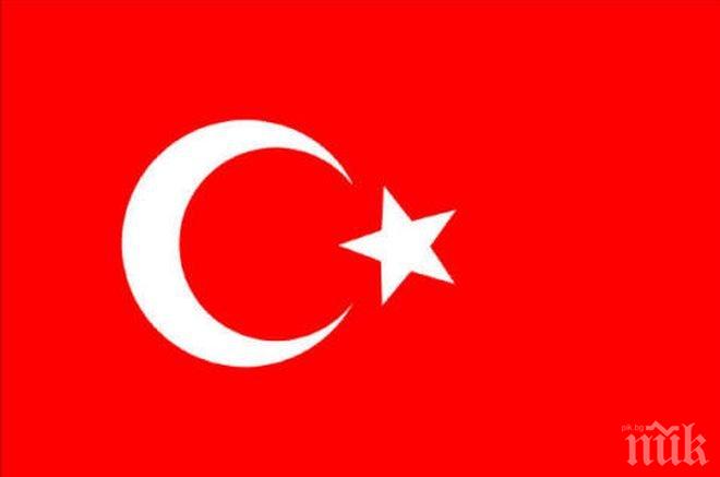 Турция изолира посолството и консулството на Нидерландия

