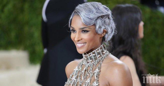 Бременната Сиара катастрофира след сблъсък с мотор