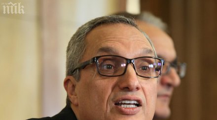 жадният власт костов пак иска командва