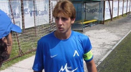 левски губи таланта стивън петков края сезона