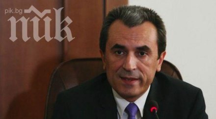 орешарски бюджетът подслушване 100 млн учудват скандалите