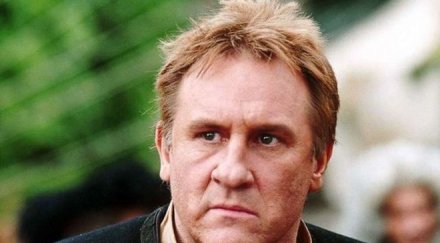 задигнаха скутера жерар депардийо