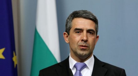 войната президента заради парите корпоративна банка