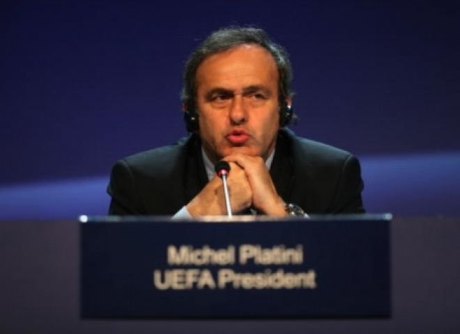 УЕФА излъчва пряко Мишел Платини от София