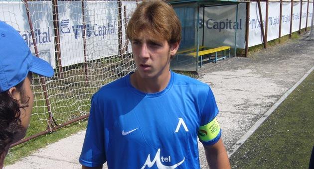 Левски губи таланта си Стивън Петков до края на сезона