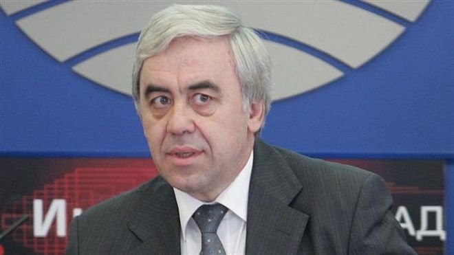 Хелзинкският комитет: Има нещо мътно в атаките срещу президента