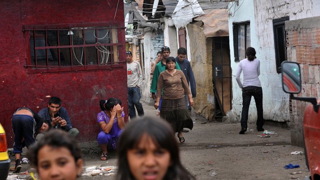 Евакуираха три цигански гета във Франция