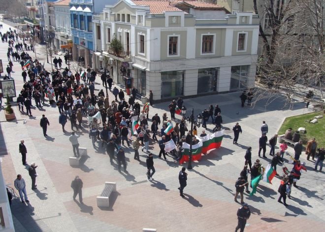  Умните хора могат и без Стоичков, обявиха студенти