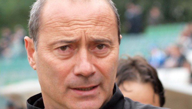 Кокала чака национал на Нигер в Локомотив (Сф)