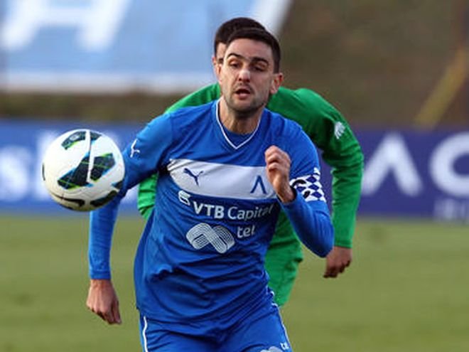 Влади Гаджев играл цяло второ полувреме на Паркен с контузено коляно